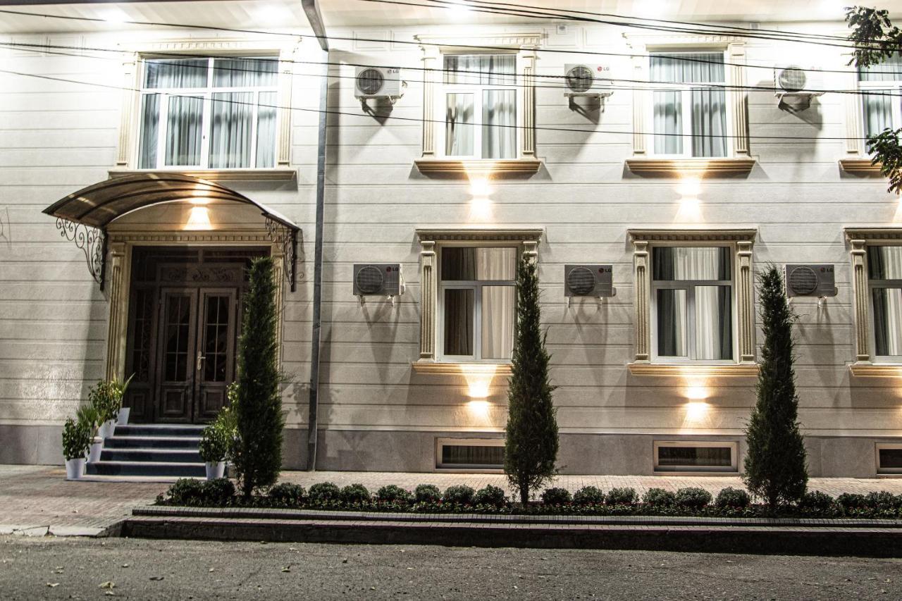 Hotel Lev Tolstoy à Samarcande Extérieur photo
